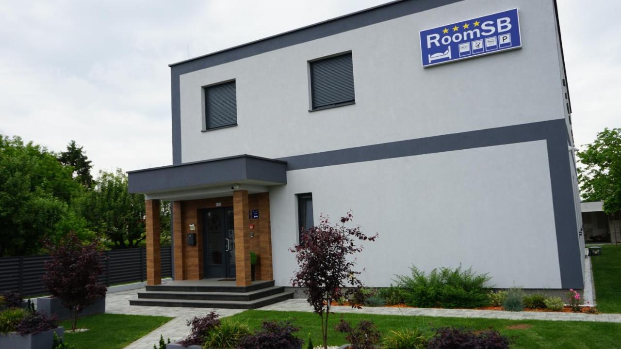 Rooms Slavonski Brod Esterno foto