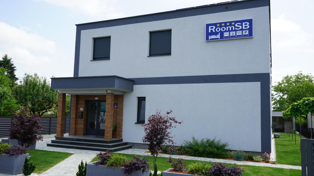 Rooms Slavonski Brod Esterno foto